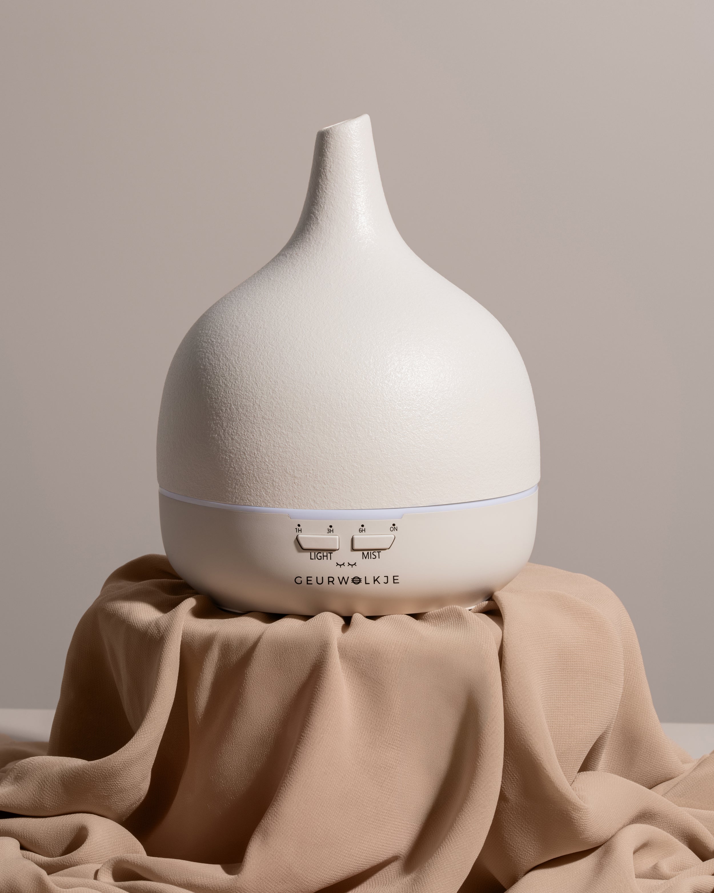 Close_2_nature_3.0_off_white_geurwolkje