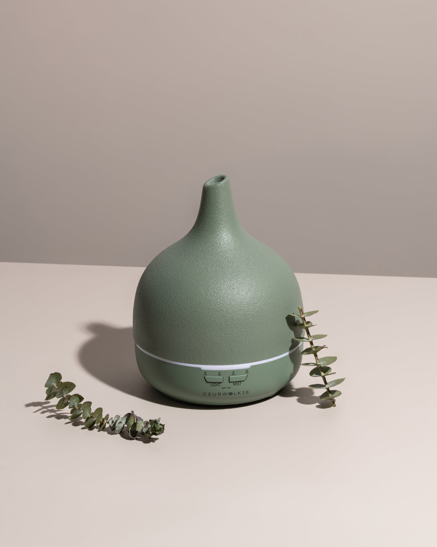 close_2_nature_3.0_eucalyptus_geurwolkje