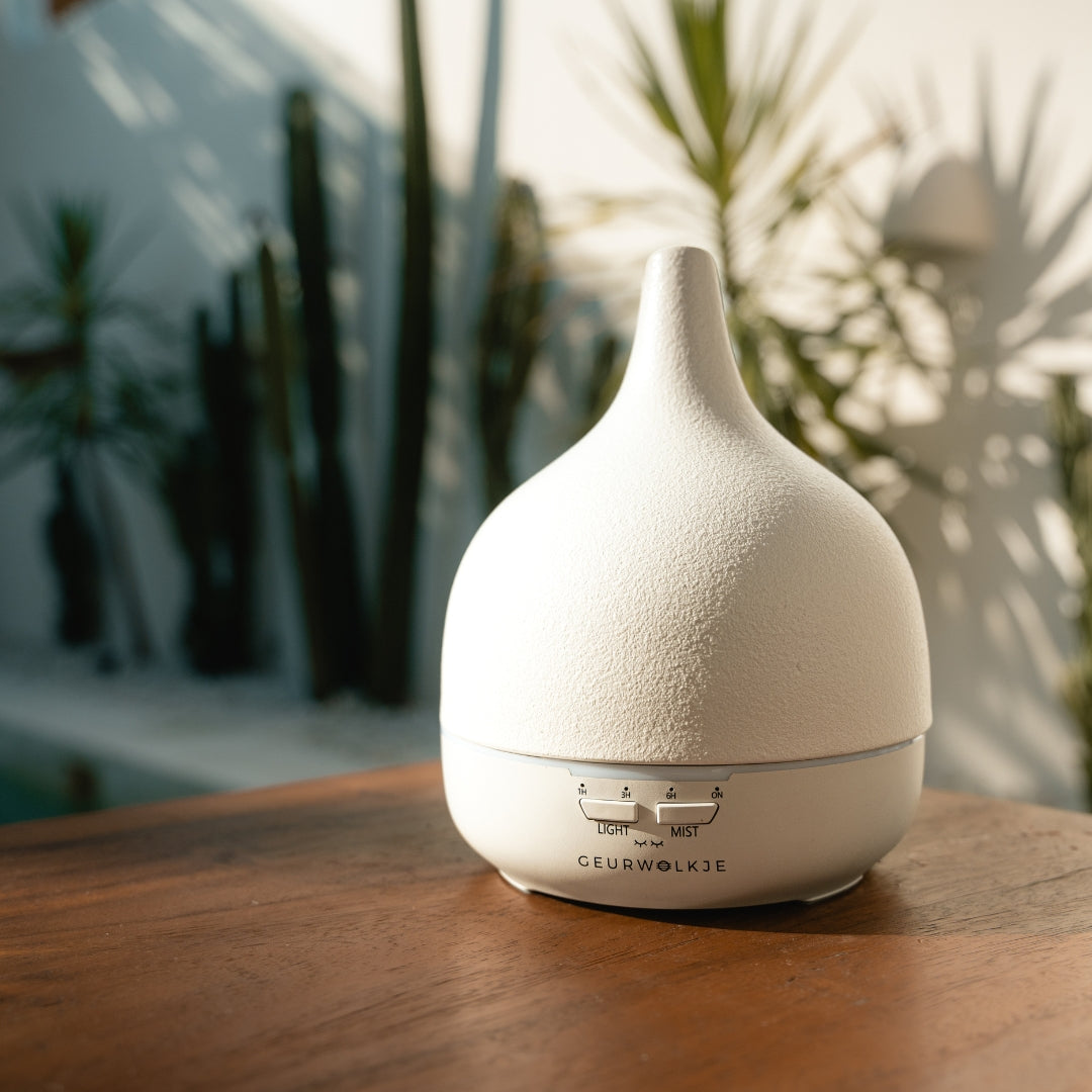 geurwolkje_aroma_diffuser_close2nature_off_white