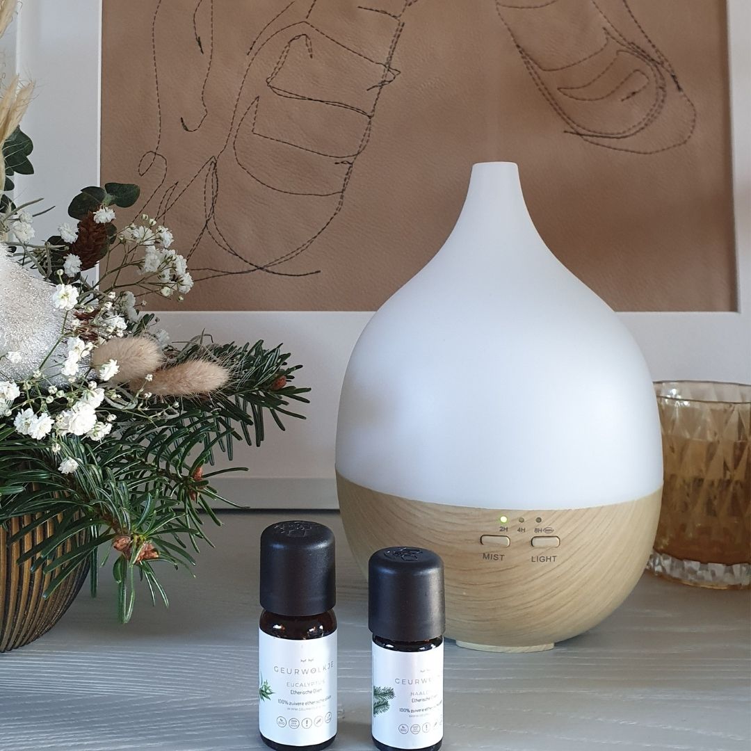 Geurwolkje Aroma Diffuser in licht hout Close 2 Nature 2.0, perfect voor geurverspreiding.