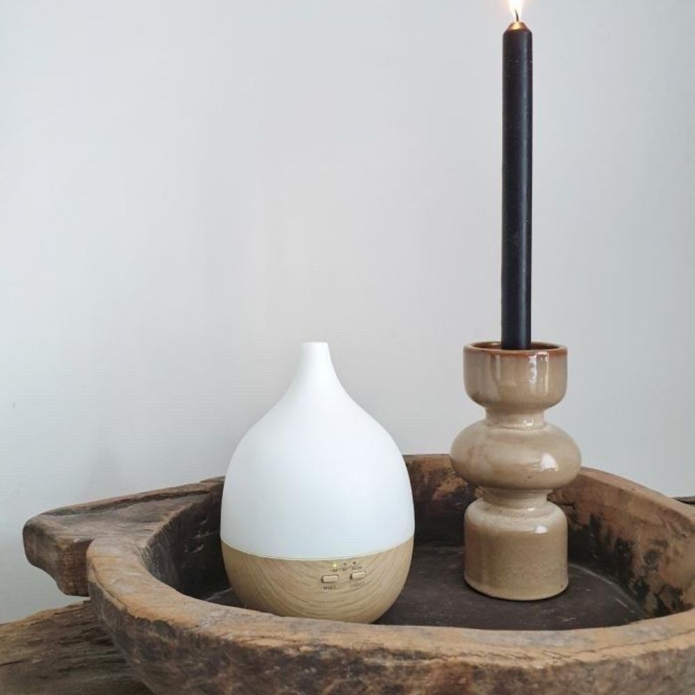 Geurwolkje Aroma Diffuser in licht hout Close 2 Nature 2.0, perfect voor geurverspreiding.