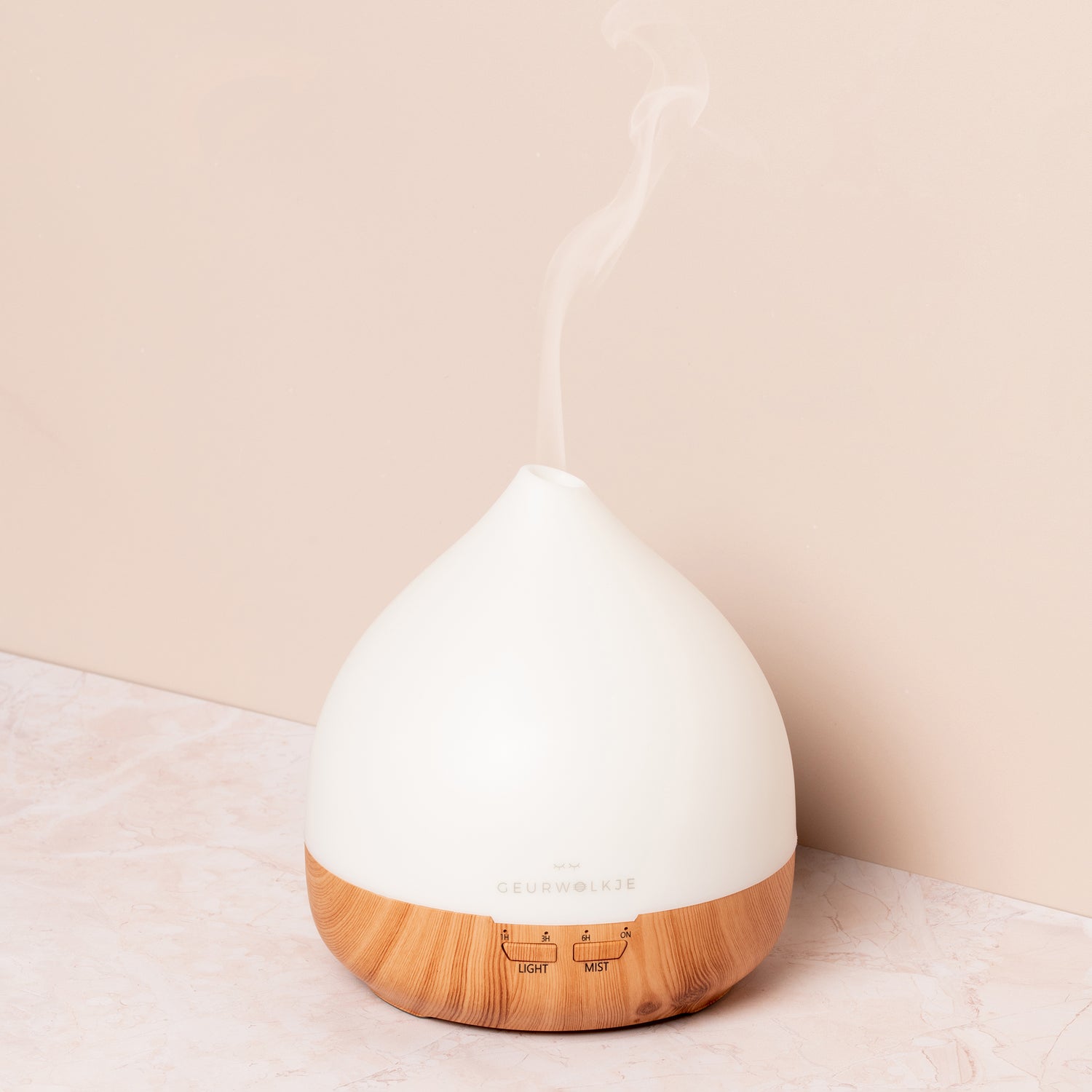 Geurwolkje Aroma Diffuser in Licht Hout Unity 2.0, perfect voor geurverspreiding.