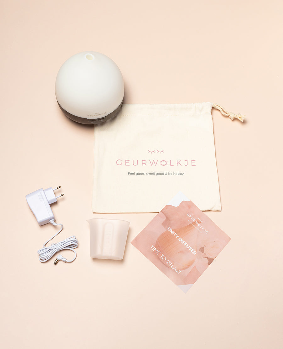 Geurwolkje Aroma Diffuser in Donker Hout Unity 2.0, perfect voor geurverspreiding.