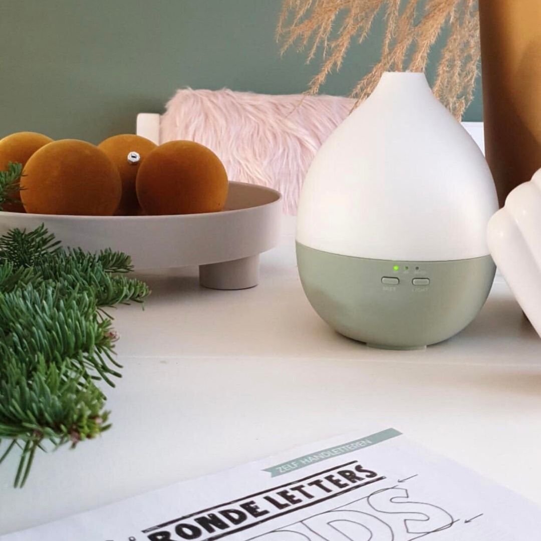 Geurwolkje Aroma Diffuser in Groen Nimbus 2.0, perfect voor geurverspreiding.