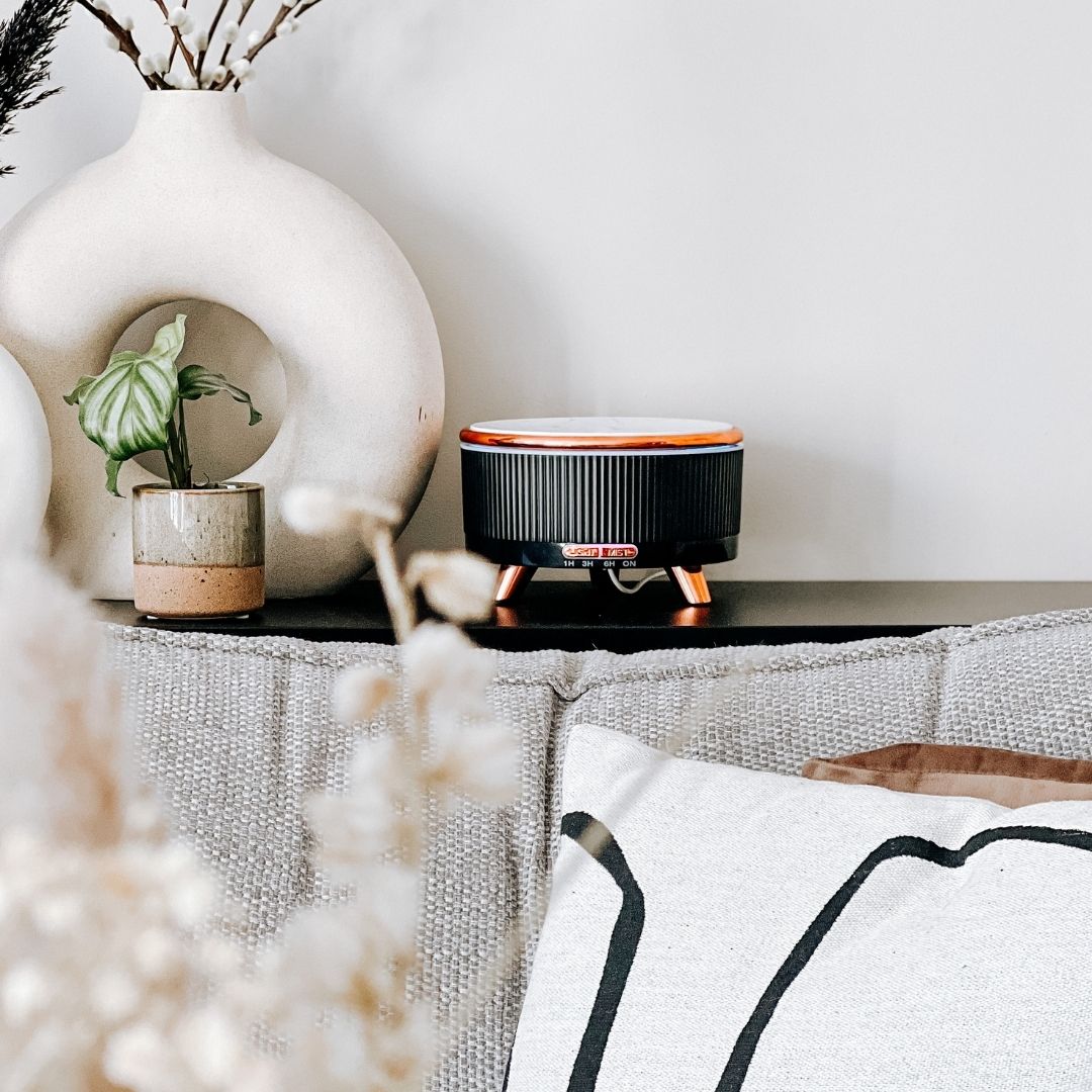Geurwolkje Aroma Diffuser in zwart Serenity, perfect voor geurverspreiding.
