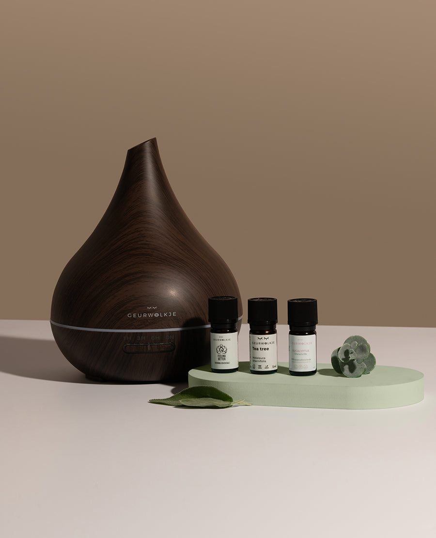 Geurwolkje® Aroma Diffuser Bundel Vitaliteit, Unity Donkerhout Diffuser, Met etherische olie, Feeling Better, Tea Tree en Eucalyptus