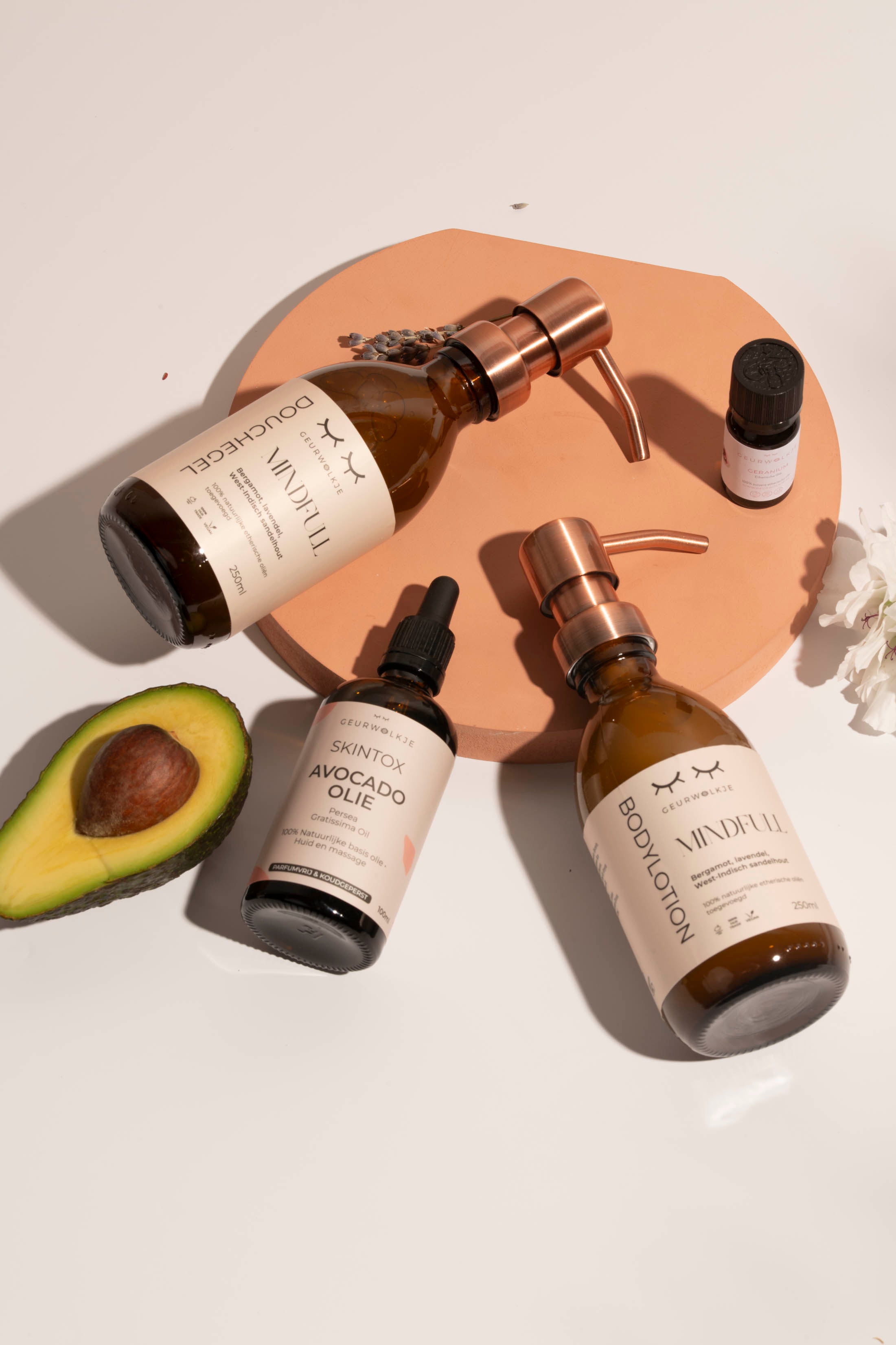 bundel geurwolkje douchegel bodylotion en avocado olie