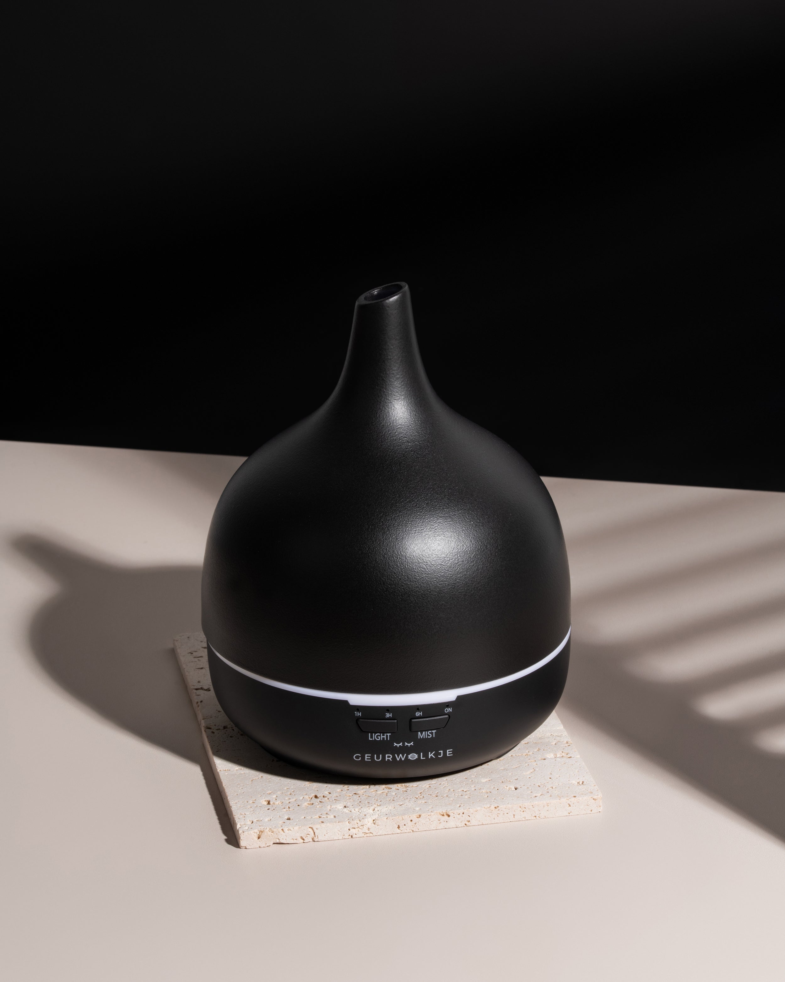 close_2_nature_3.0_midnight_black_geurwolkje