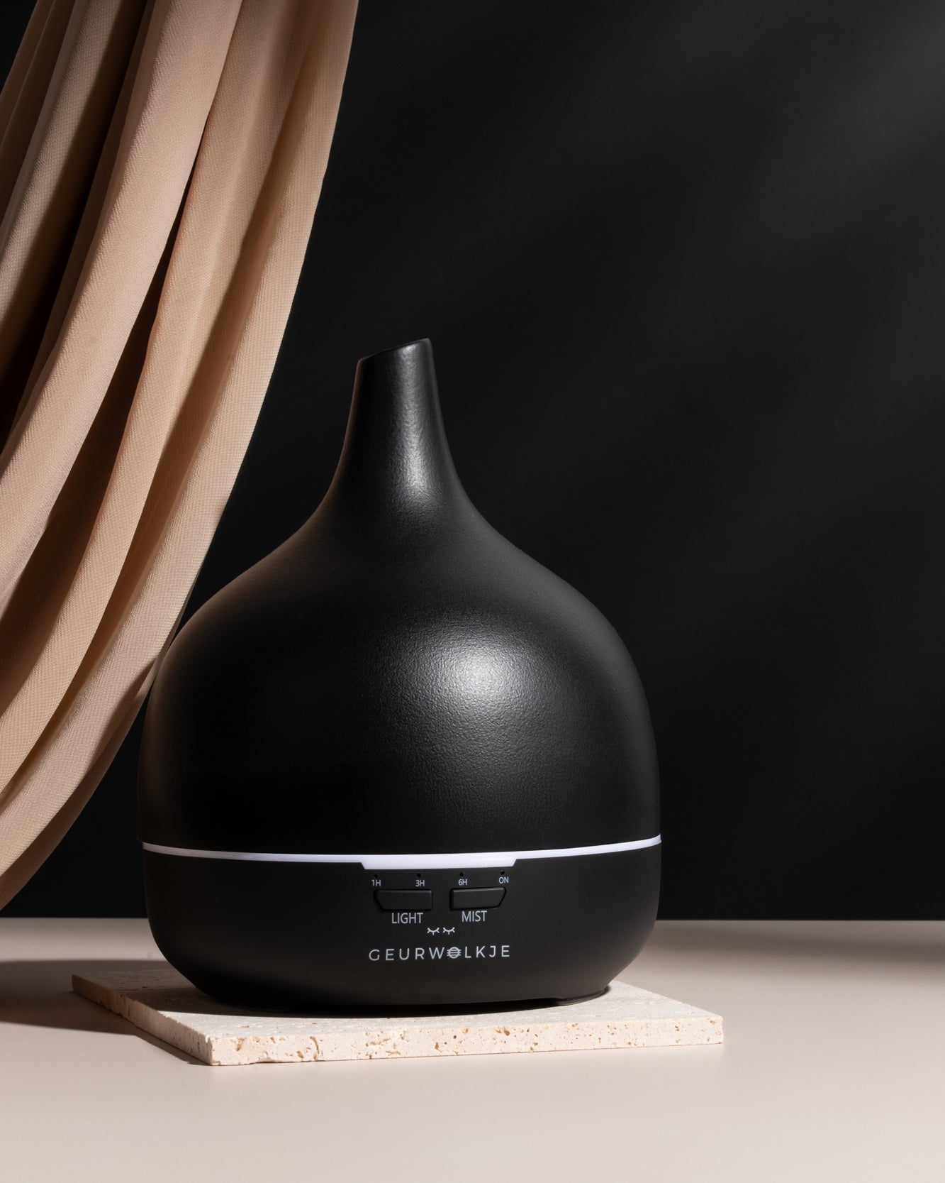 close_2_nature_3.0_midnight_black_geurwolkje