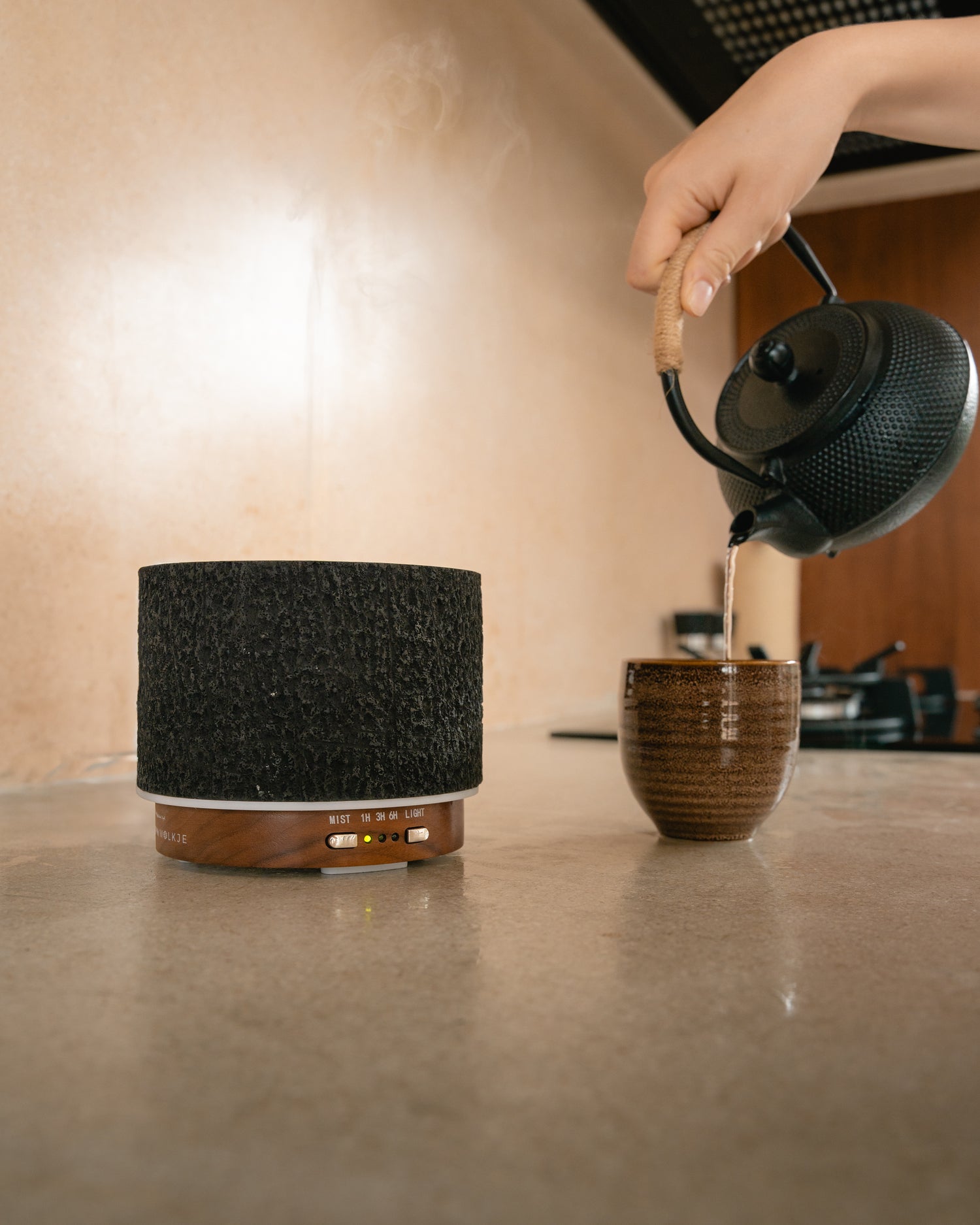 satori_aroma_diffuser_vulcano_black