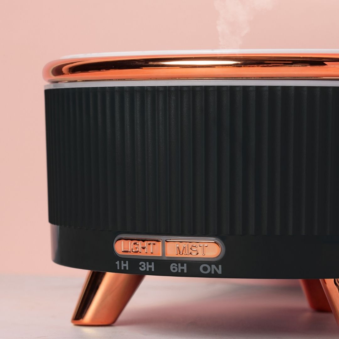 Geurwolkje Aroma Diffuser in zwart Serenity, perfect voor geurverspreiding.