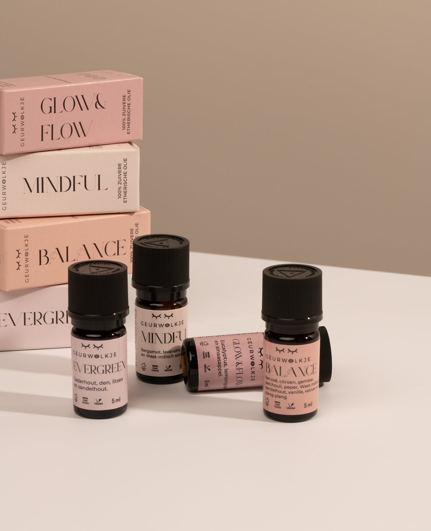 geurwolkje_etherische_olie_mindful_blend balance glow and flow evergreen